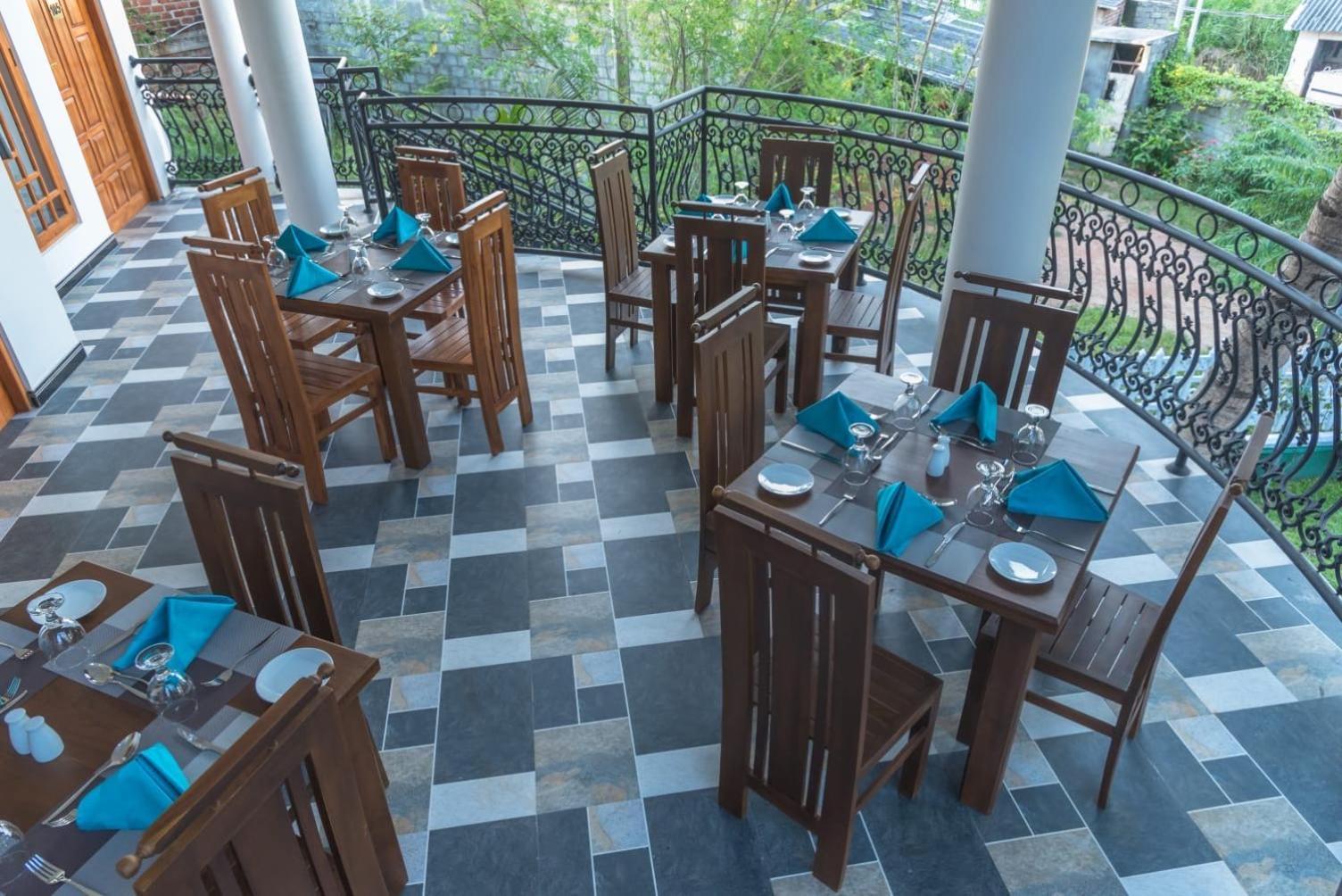 L S Lanka Boutique Hotel 丹不拉 外观 照片